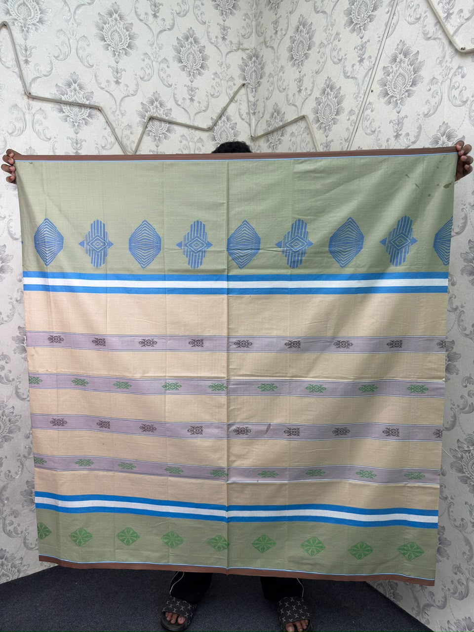 WhatsApp Image 2026-07-30 at 22.55.48 (1) Light Jecquard Lungi - Image 1